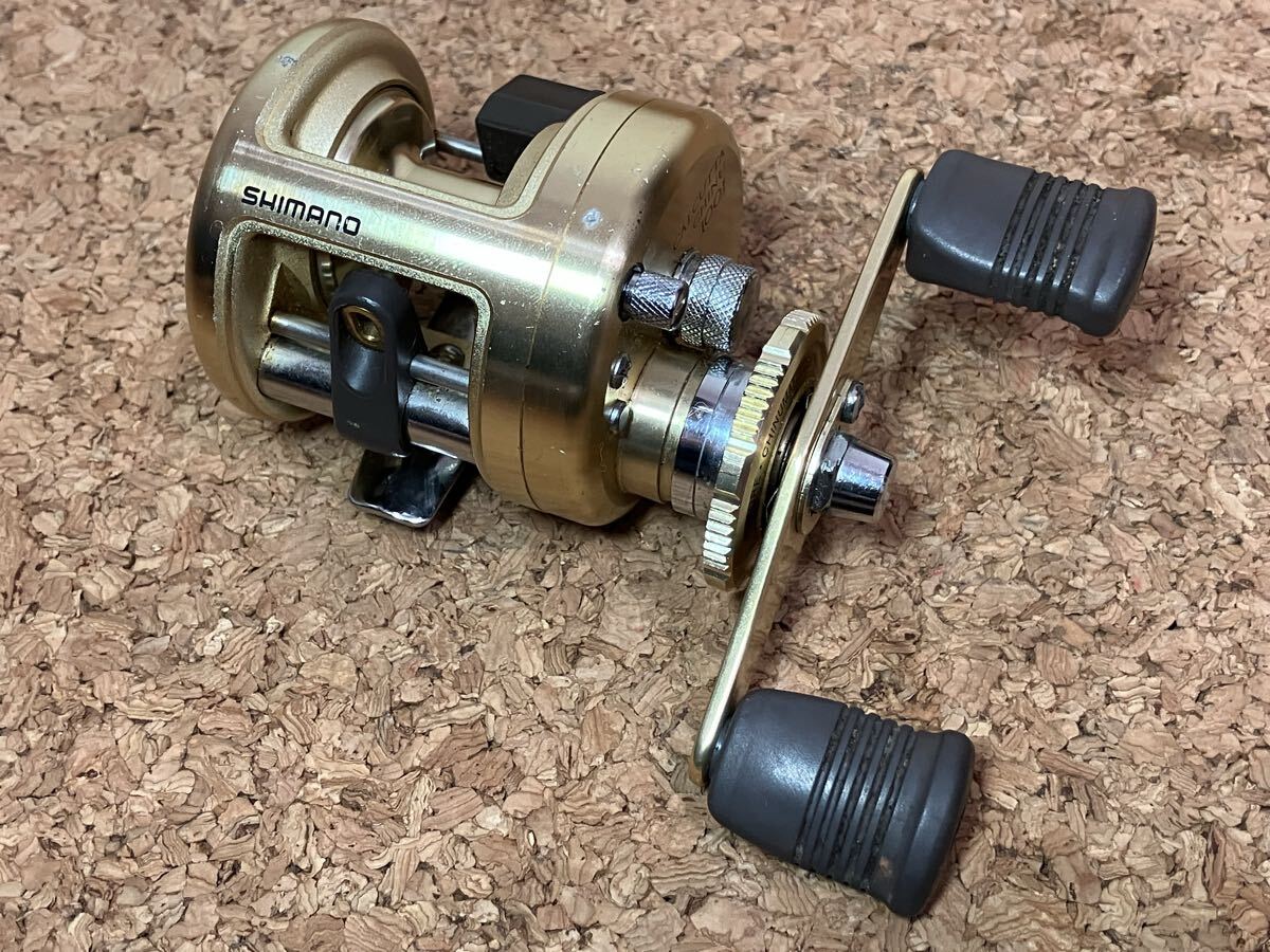 ★即決!稀少 シマノ カルカッタ チヌ 1001 左ハンドル 美品!機関好調!SHIMANO CALCUTTA CHINU★拍卖