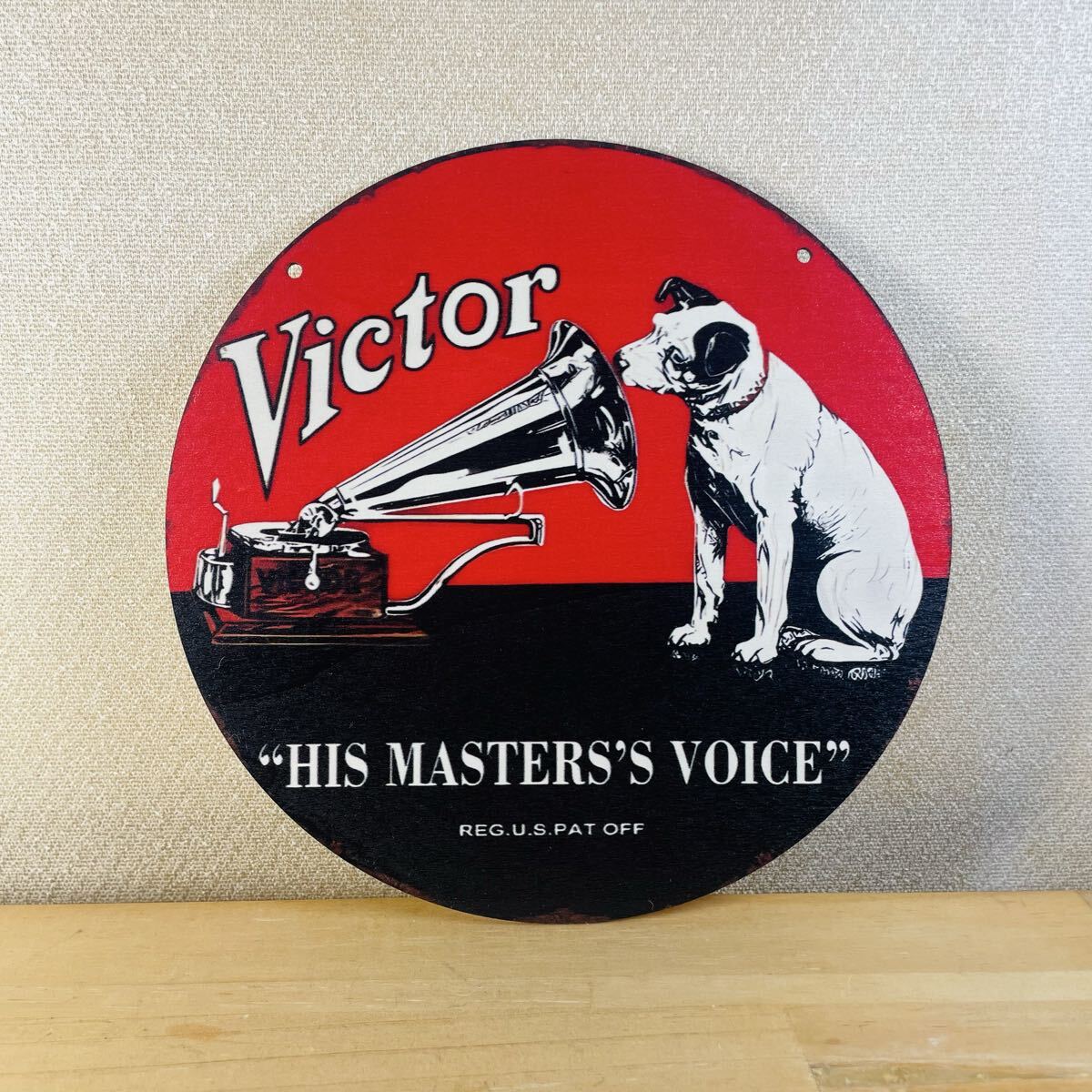 Victor ビクター His Master's Voice 木製 プレート 看板 壁掛け インテリア HMV ニッパー 犬 レトロ 円形 ウッド製 紐付き ディスプレイ拍卖