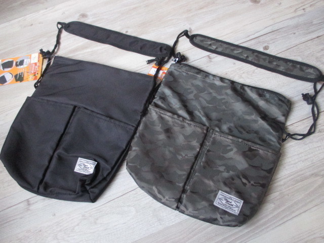 2個セット★新品 人気 サコッシュ 小型 ミニ お手軽 ショルダー バッグ 普段使い サイクリング 旅行 未使用 黒/ブラック/カモフラ/迷彩 C3拍卖