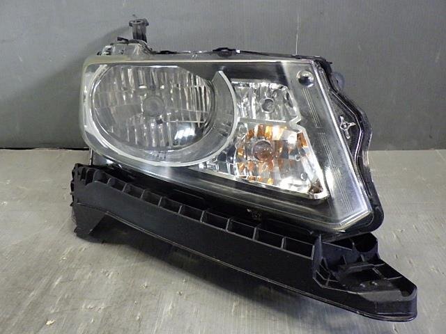 売り切りフリードスパイク DBA-GB3 右ヘッドライト/ヘッドランプASSY拍卖