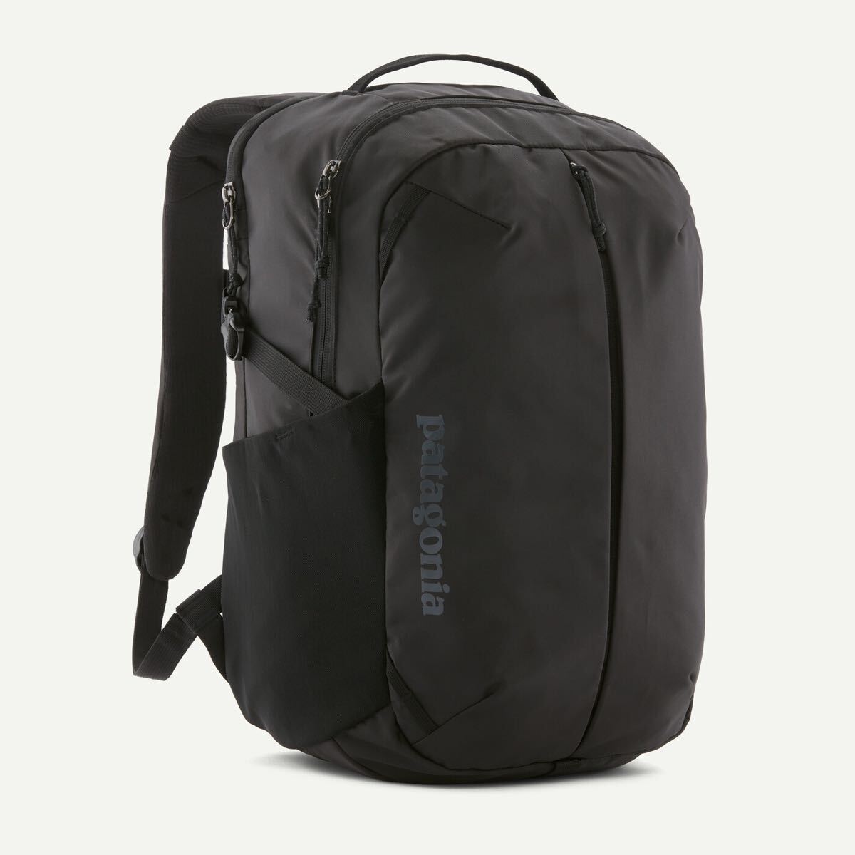 新品・未使用 パタゴニアの定番バックパック レフュジオ・デイパック 26L です patagonia拍卖