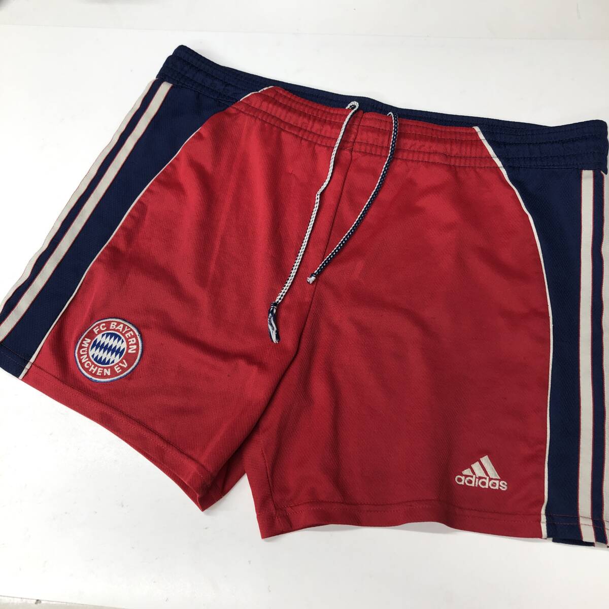 90s アディダス adidas イングランド製 バイエルンミュンヘン ゲームパンツ Mサイズ拍卖