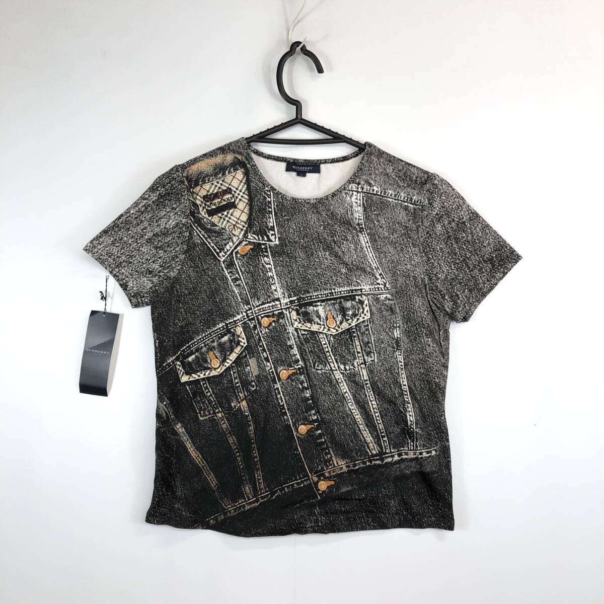 タグ付き バーバリーロンドン BURBERRY LONDON 半袖Tシャツ 騙し絵 レディース2サイズ FAA22-363-09拍卖