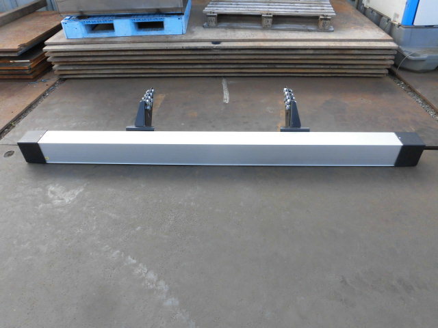 ★280-2 新車外し品 アルミ リア バンパー G1W 2,330mm トラック用 福山通運様 発送可能(個人様宛は支店止め) 売切★拍卖