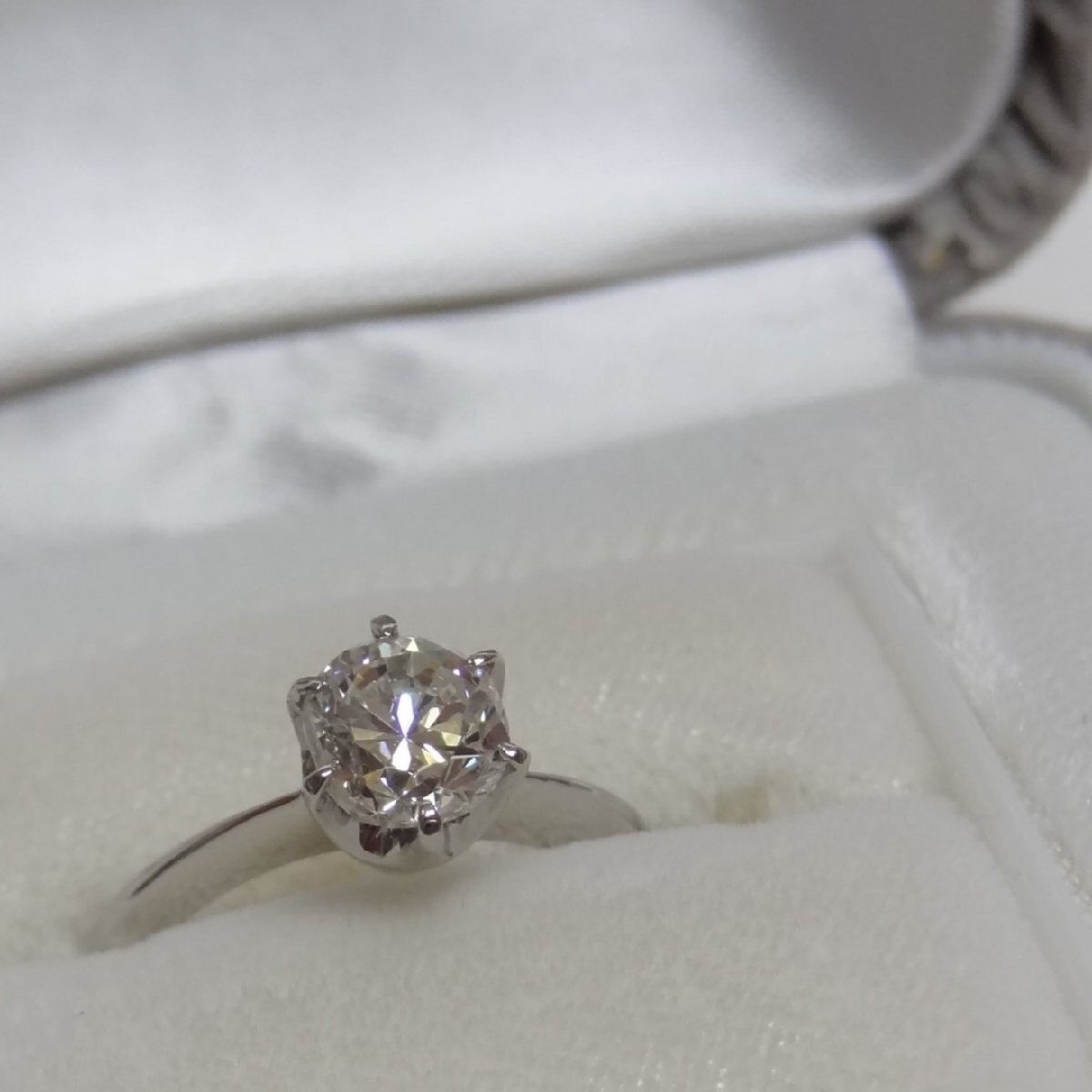 プラチナ ダイヤモンドリング Pt850 1.037ct 4.0g 9号 Jカラー I1 大粒 立爪ダイヤ ☆拍卖