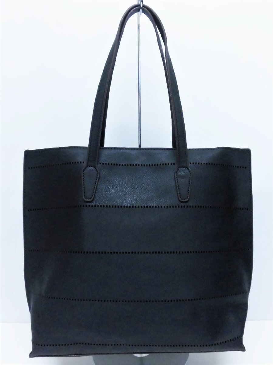 美品 Monte Rosso モンテロッソ パンチング PUレザー ショルダートートバッグ 黒 A4 マチ付き 底鋲付き ブラック 肩掛け ハンドバッグ ○P拍卖