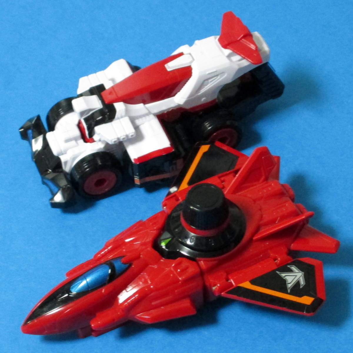 DXトリガーマシン1号 + DXレッドダイヤルフィイター / 快盗戦隊ルパンレンジャーVS警察戦隊パトレンジャー ルパパト ロボ / DX VSビークル拍卖