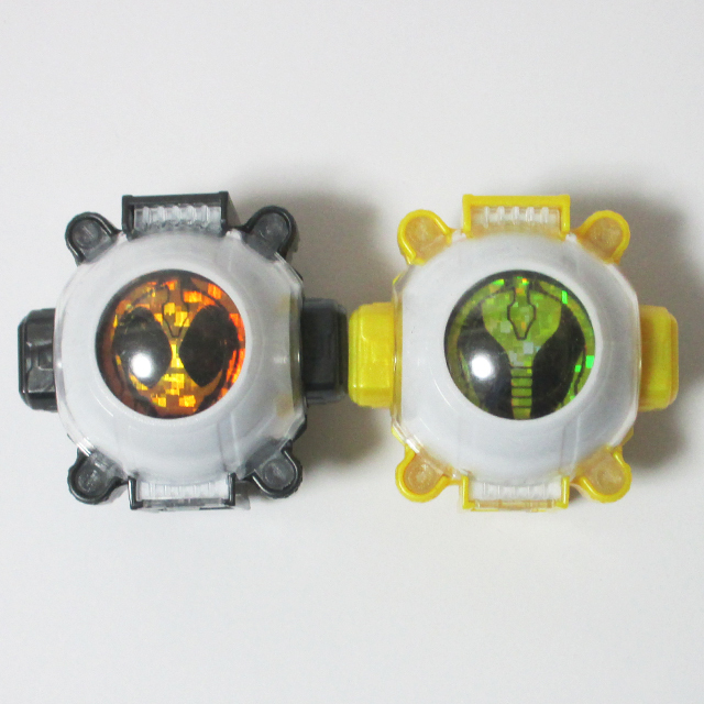 DXオレゴーストアイコン + DXエジソンゴーストアイコン / 仮面ライダーゴースト 特撮/ DX ゴーストアイコン オレ エジソン拍卖