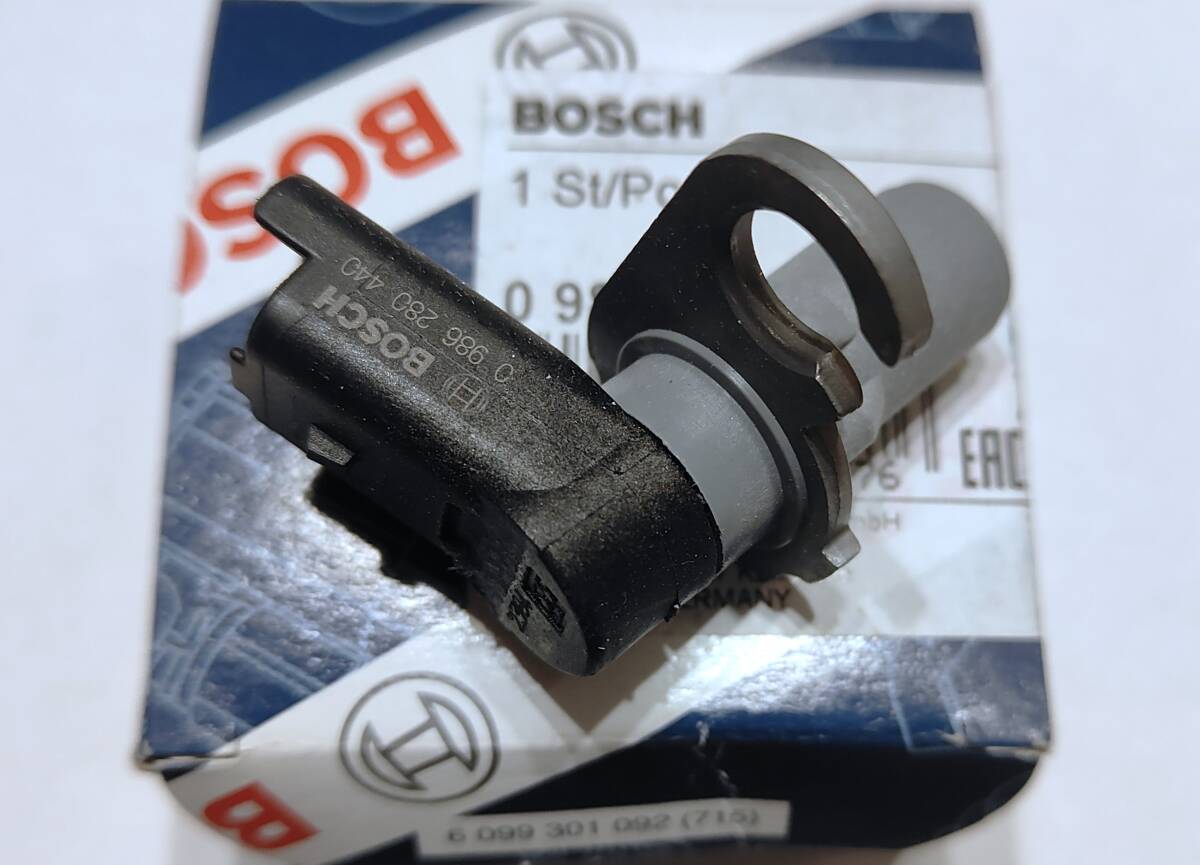 (送料込) プジョー206 307 308 406 407 607 ・シトロエン C4 C5 C6 XSARA クランクシャフトポジションセンサー【ボッシュ製・新品】拍卖