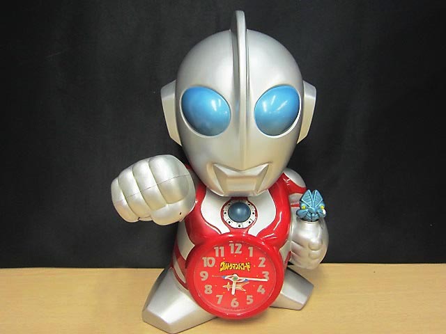 ウルトラマンパワード おしゃべり 目覚し時計 JF315A 円谷プロダクション 置時計 電池フタなし拍卖
