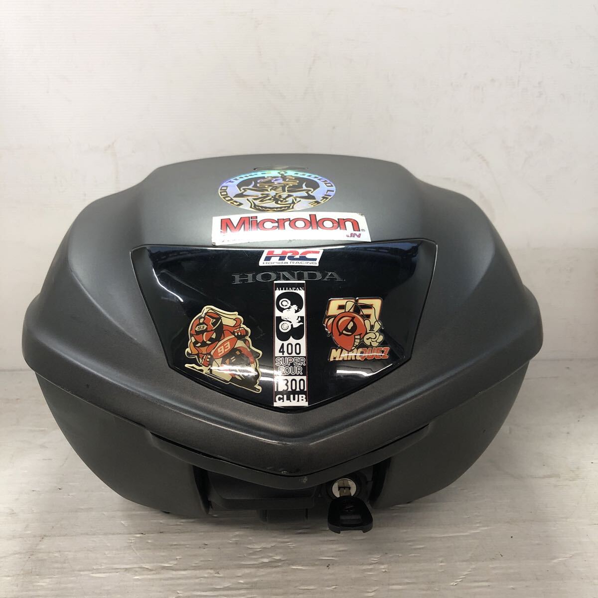 ◎CB1300SB 外し トップケース拍卖