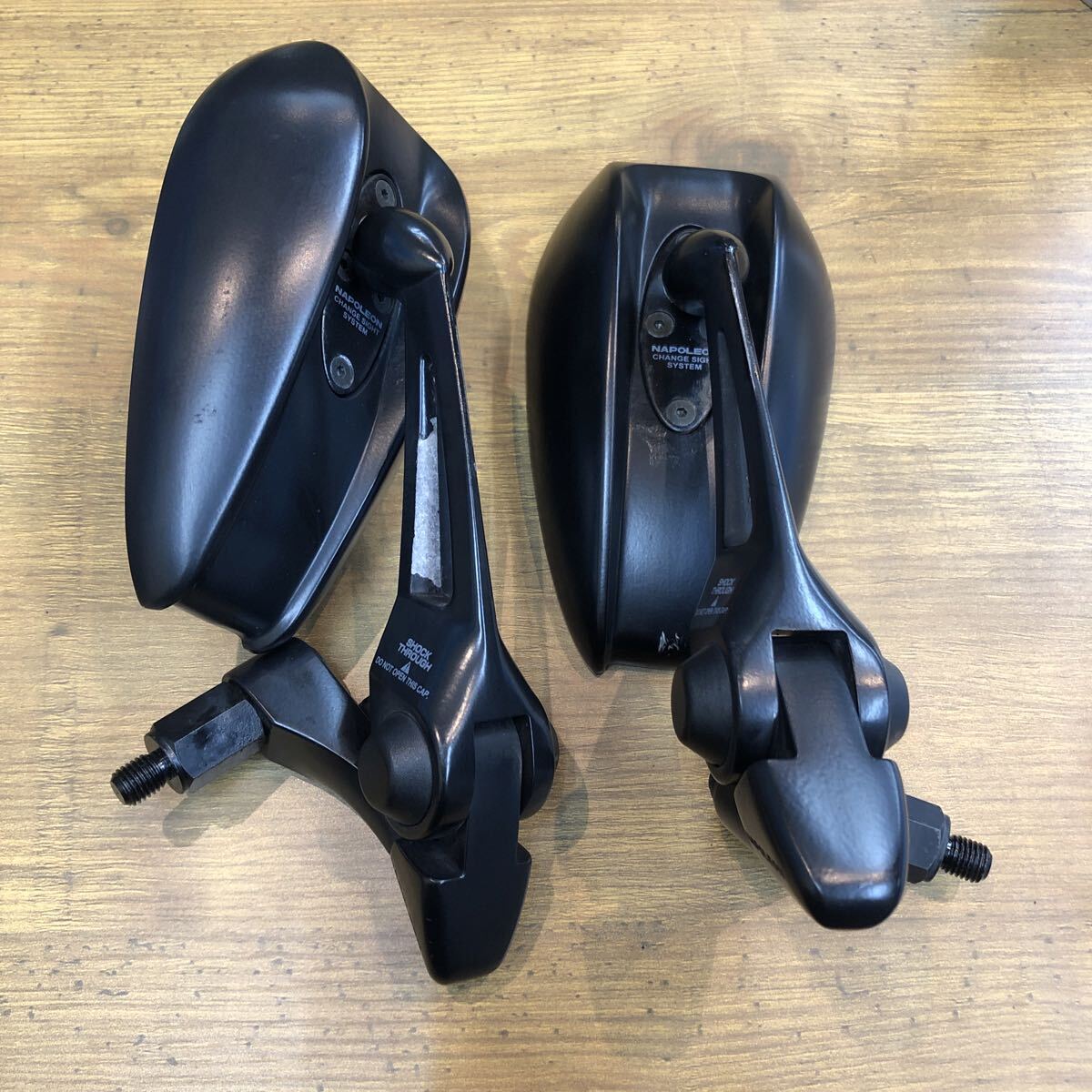 ☆ ミラー ホンダ ADV150 KF38-100〜拍卖