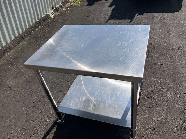 【美品!】キャスター付きステンレス作業台★W75×D60×H80★カート作業台★調理台 業務用 中古厨房機器厨房用品タニコーマルゼンホシザキ拍卖