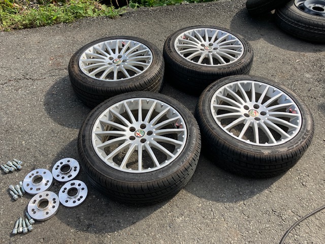 アルファロメオ★アルファGT純正17インチアルミホイール+溝有タイヤ+取り付けボルト+スペーサー付き4本セット!!★7J×17 ET35 5穴★156147拍卖