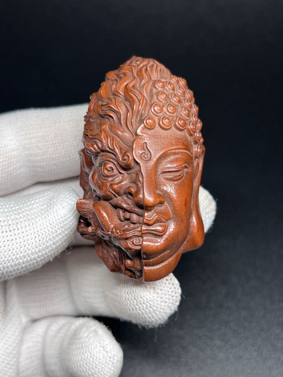 古美術 黄楊木 拓植 仏教美術 細工彫 お守り 根付け 一念の間 手持物拍卖