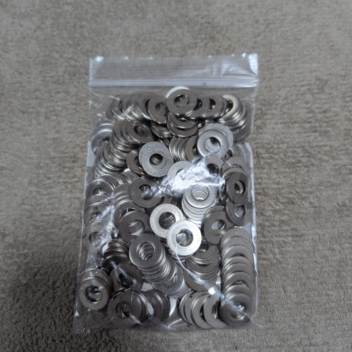 ジャンク品/長期保管品/中古品/メーカー不明/ステンレス/SUS304/丸ワッシャー/平ワッシャー/M8用/8×18×1.6mm/1P200個入り拍卖