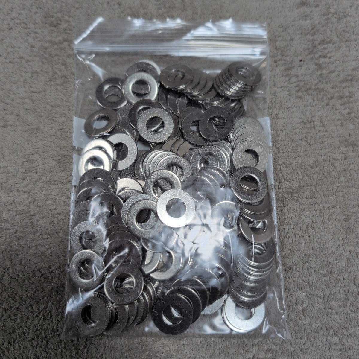 ジャンク品/長期保管品/中古品/メーカー不明/ステンレス/SUS304/平座金/8.5×18×1.2mm/丸ワッシャ、平ワッシャ/M8用/1P200個入り拍卖