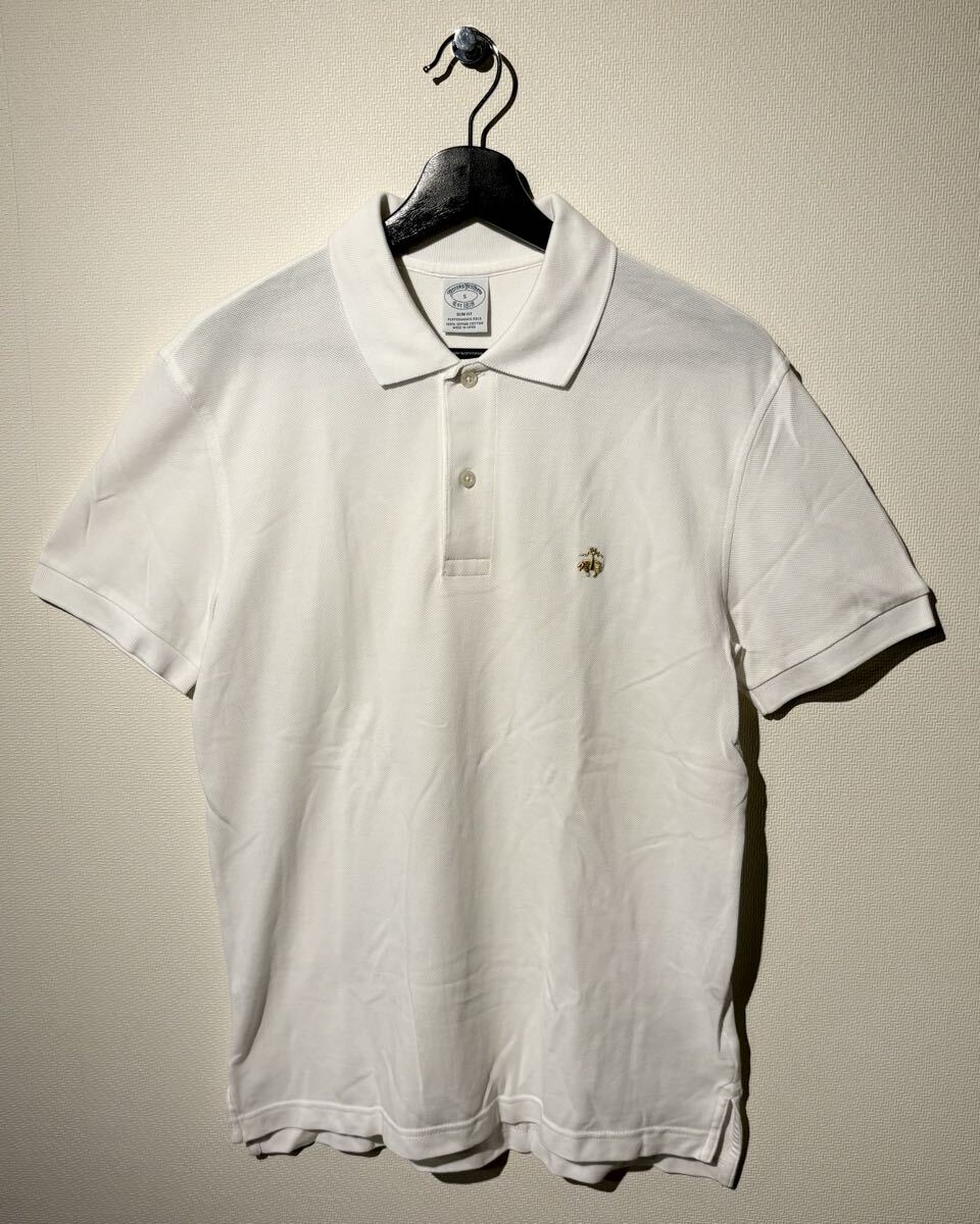 BROOKS BROTHERS / ポロシャツ / SIZE:S / WHITE / ブルックスブラザーズ / PERFORMANCE POLO / SLIM FIT / 金ロゴ刺繍拍卖