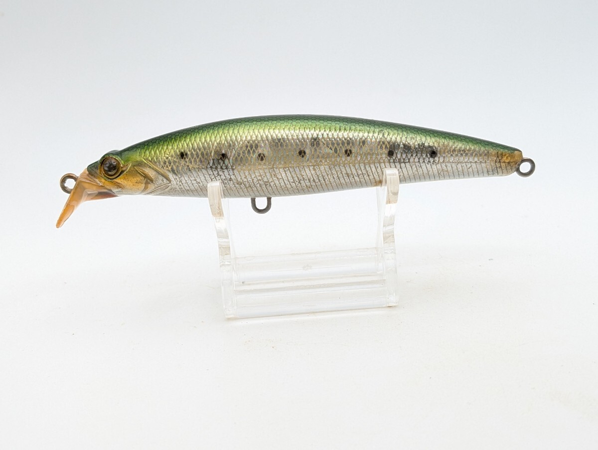 U-1401【3点以上落札で送料無料】カルティバ サボイミノー 112F拍卖