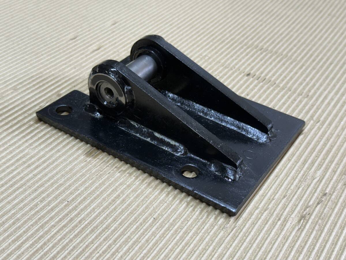 油圧シリンダー用取付台★1点★昇降★ホイスト★ジャッキ★ウィング★即決★L2P拍卖