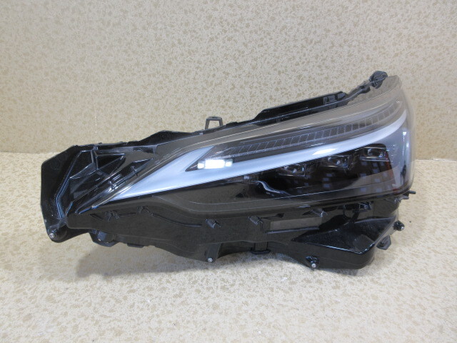 良品 レクサス NX AAZA20/TAZA25 3眼 純正 LED 左 ヘッドライト 81185-78400拍卖