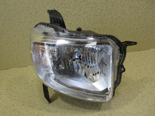 ホンダ N-VAN JJ1/JJ2 純正 ハロゲン 右 ヘッドライト拍卖