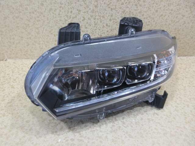 ホンダ S660 JW5 純正 LED 左 ヘッドライト拍卖