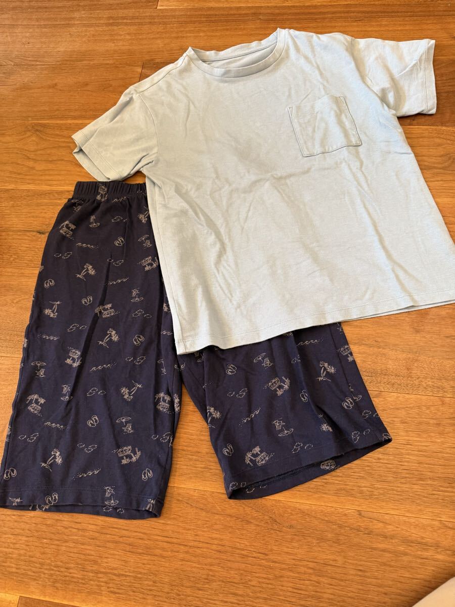 ユニクロ 半袖 セットアップ パジャマ エアリズム150センチ 1443拍卖