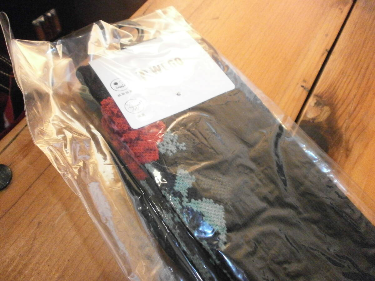 新品未開封 WEGO パターンデザインソックス (R) 柄5 124 25~27cm WE22AW09-MG0002 靴下 黒色 黒 BLACK ブラック 薔薇 バラ ローズ ROSE拍卖