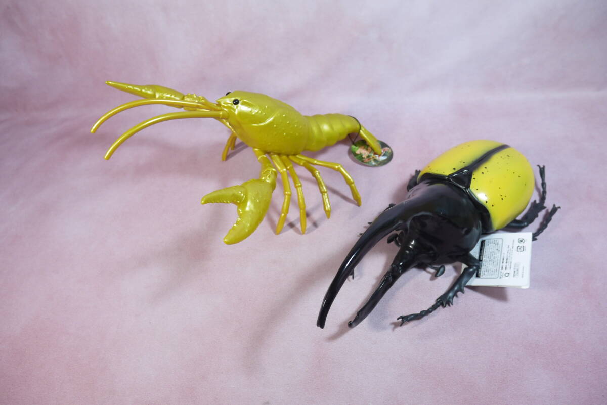 MEGAフィギュア ヘラクレスオオカブト+ザリガニ 全長37センチ程度 ソフビ拍卖