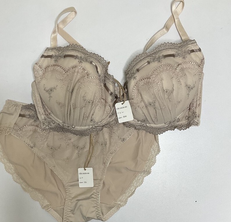 CR15836-60 IB⑦【特価】新品 大きい ブラショーツセット E85.LL 1セット ベージュ シフォン 3/4カップレース 花柄 レディース拍卖