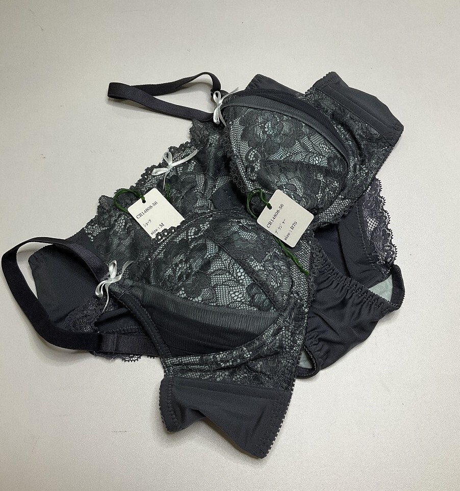 <再値下げ>CR14808-56 IB⑥【特価】新品 ブラショーツセット B70/M グレー 有名ブランド 3/4カップ レース 花柄 脇高 レディース拍卖