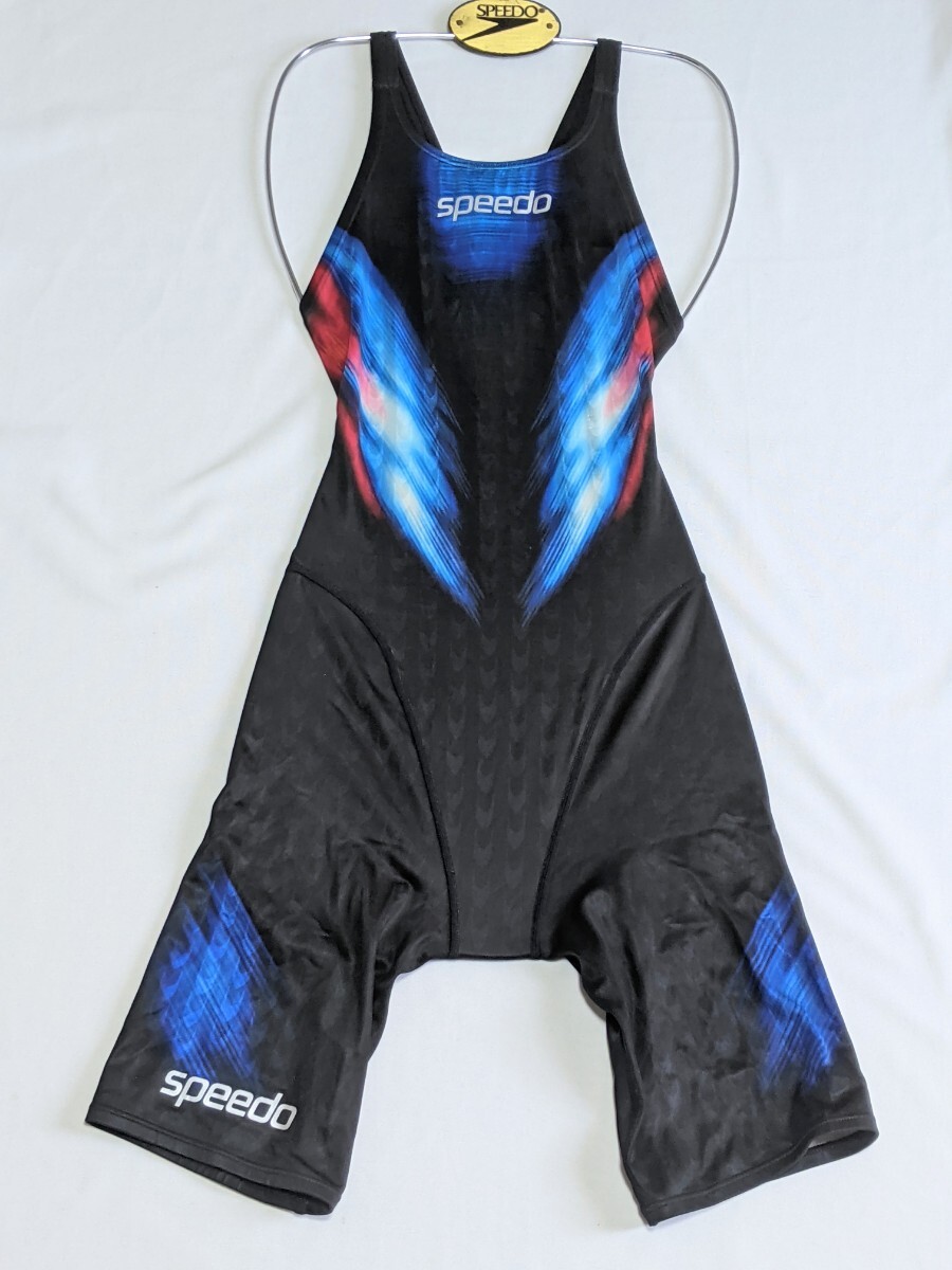 送料無料★新品★スピード speedo ミズノ製造 83OI-56609 競泳水着 うろこ模様 アクアブレードⅡ ハーフスパッツ Lサイズ拍卖