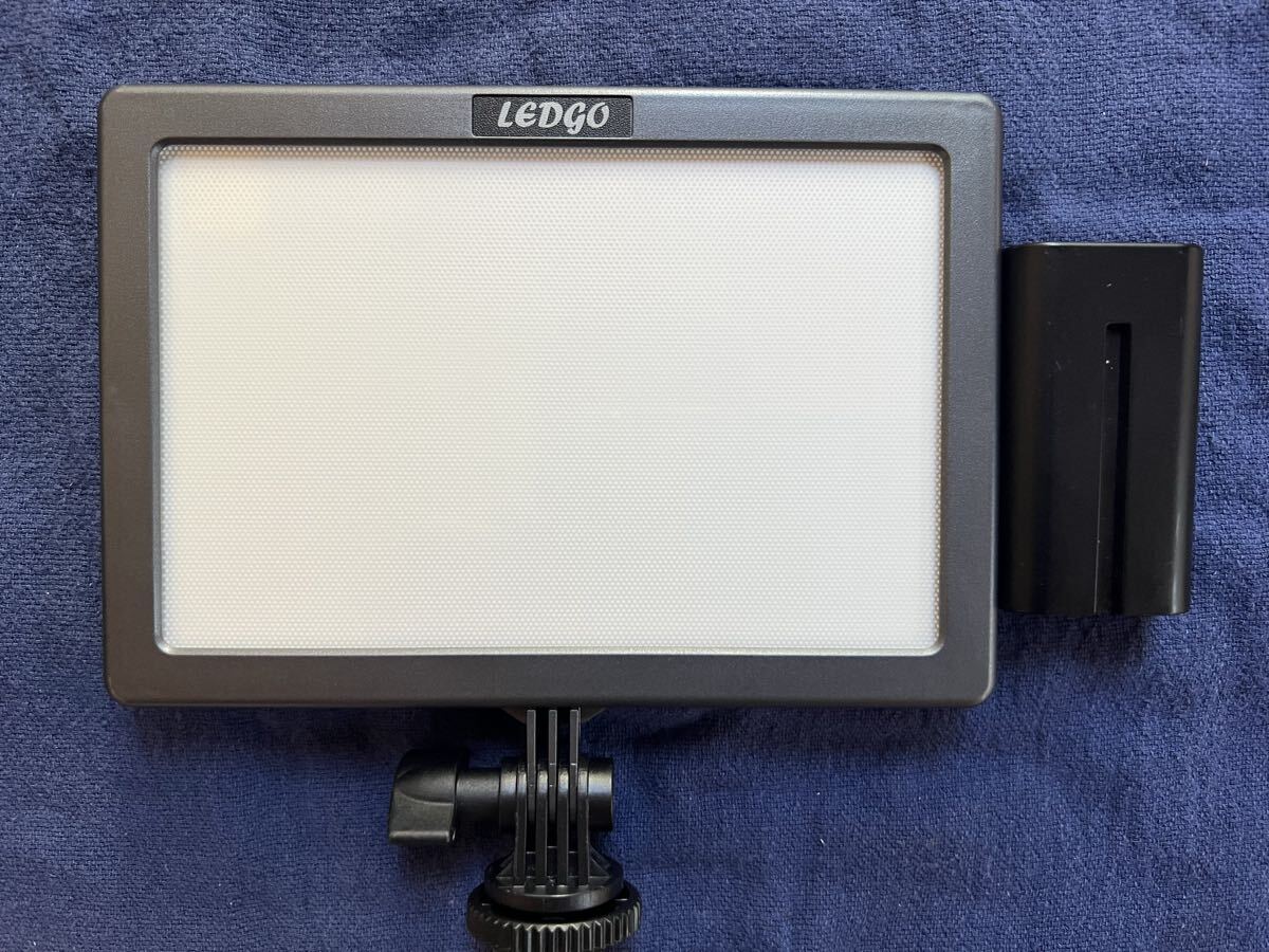 動作品 LEDGO LEDビデオライト LG-E116C バッテリー付 ケース付 充電器なし拍卖