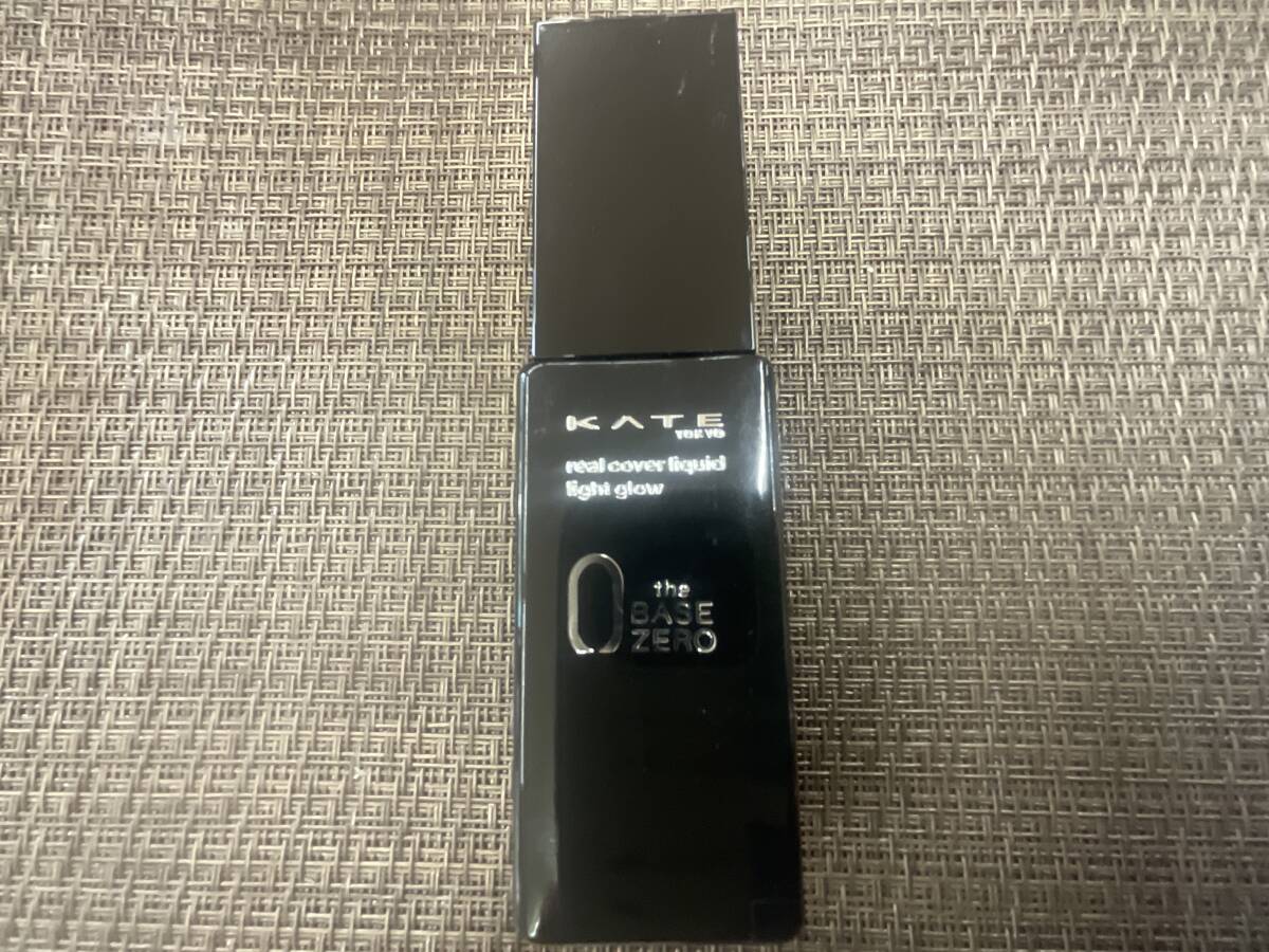 カネボウ ケイト リアルカバー リキッド ファンデーション ライトグロウ 01 日本製 ほぼ 未使用 現品限り 即決 早い者勝ち拍卖