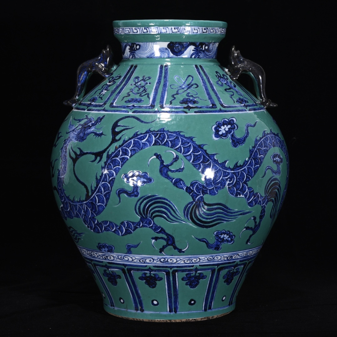 TM9#8726【3.1】中国骨董 人間国宝 磁器【元青花松石釉魚藻紋両耳壺】工芸品 施釉陶 青花磁 陶芸 精美彫 置物 收藏品 拍卖