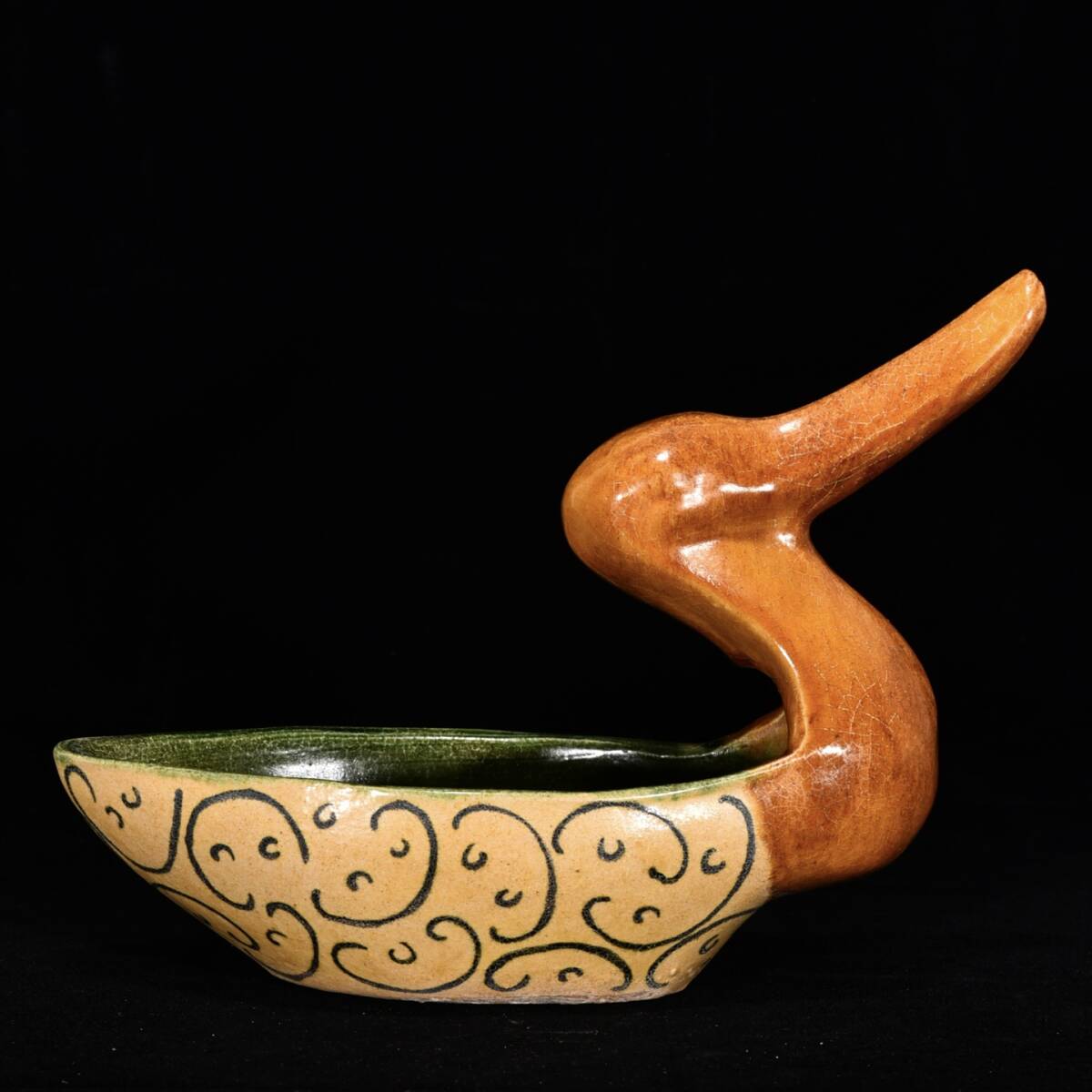 TM9#8736【3.1】中国骨董 人間国宝 磁器【三彩鴨筆洗い】工芸品 施釉陶 青花磁 陶芸 精美彫 置物 收藏品 拍卖