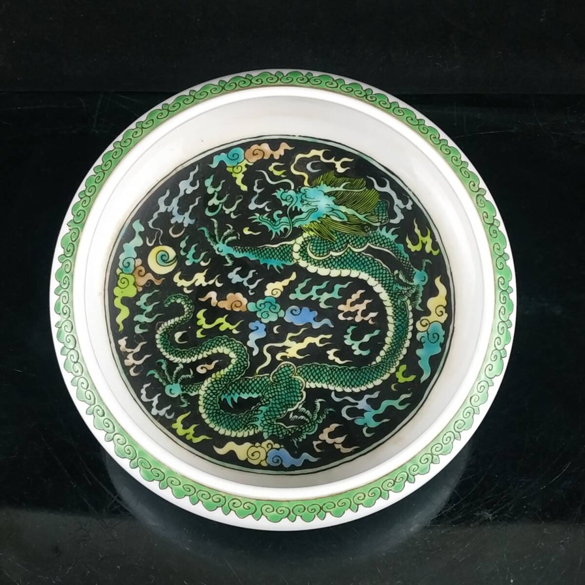 TM9#9180【3.1】中国骨董 人間国宝 磁器【大清道光パステル彩手画竜紋筆洗】工芸品 施釉陶 青花磁 陶芸 精美彫 置物 收藏品 拍卖