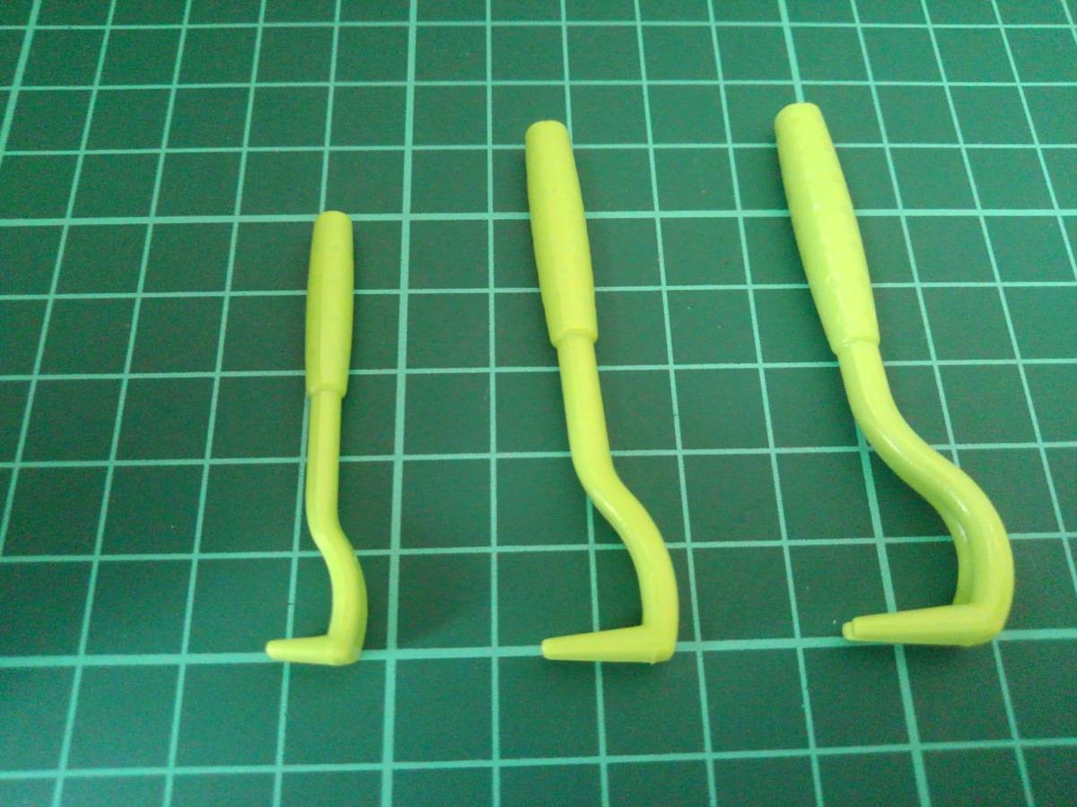 マダニ ダニ取り Tick Twister ティックツイスター 3本セット 緑 検) 狩猟 アウトドア サバイバル ペット 犬 猫 ハンティング 拍卖