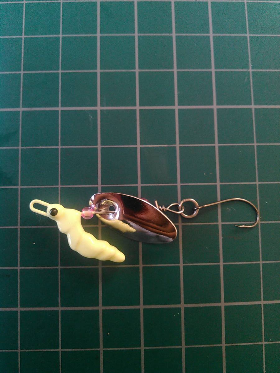 インラインスピナー 4g シルバー D 検)ルースター バイブリック テール ワーデン AR-S スミス 渓流 パンサー 管理釣場 トラウト マーチン拍卖