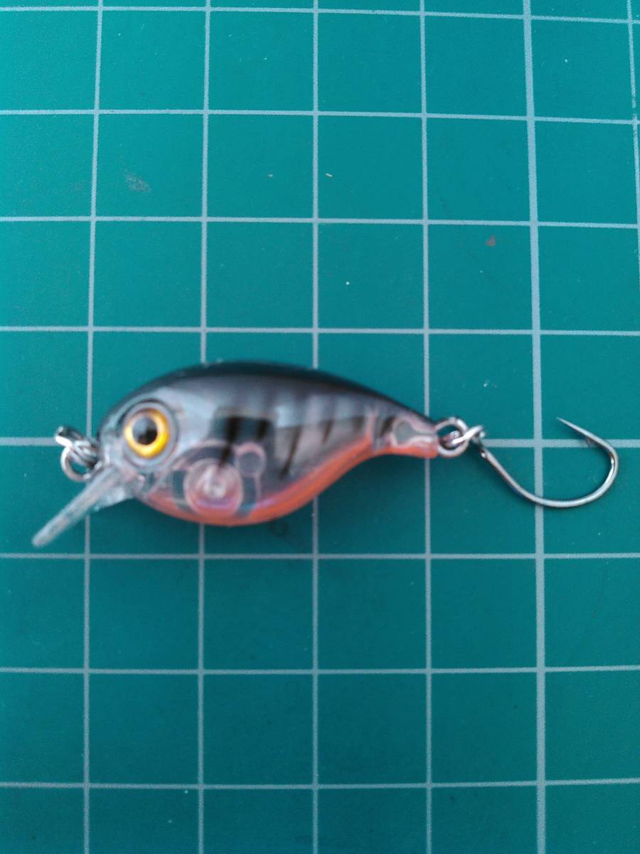 小型クランク2 30mm 2g カラー4 検)B級ルアー スナップビーンズ ヨーズリ タッドフライ レーベル トラウト ブルーバック 管理釣り場拍卖