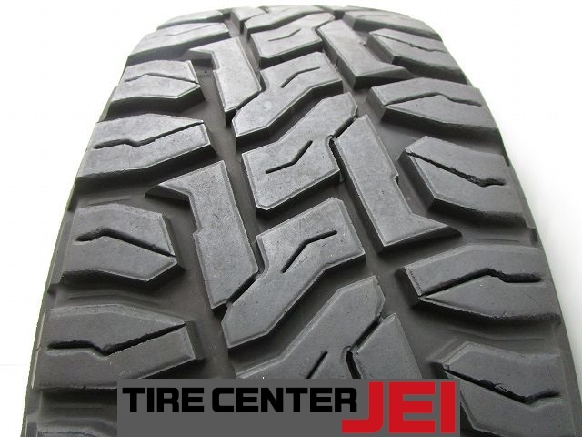 送料無料!! 225-65R17 8.5分山 トーヨーオープンカントリー 2024年製 中古タイヤ1本(GM-9246)拍卖