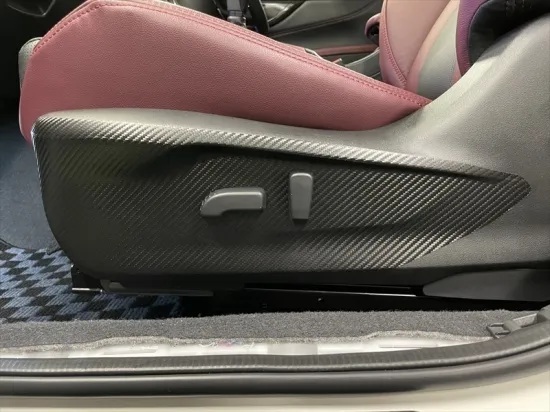 《レヴォーグVN》【セット値引き50%OFF】レヴォーグVN系 パワーシートスイッチ助手席側・運転席シートセット (グロスカーボンシート)拍卖