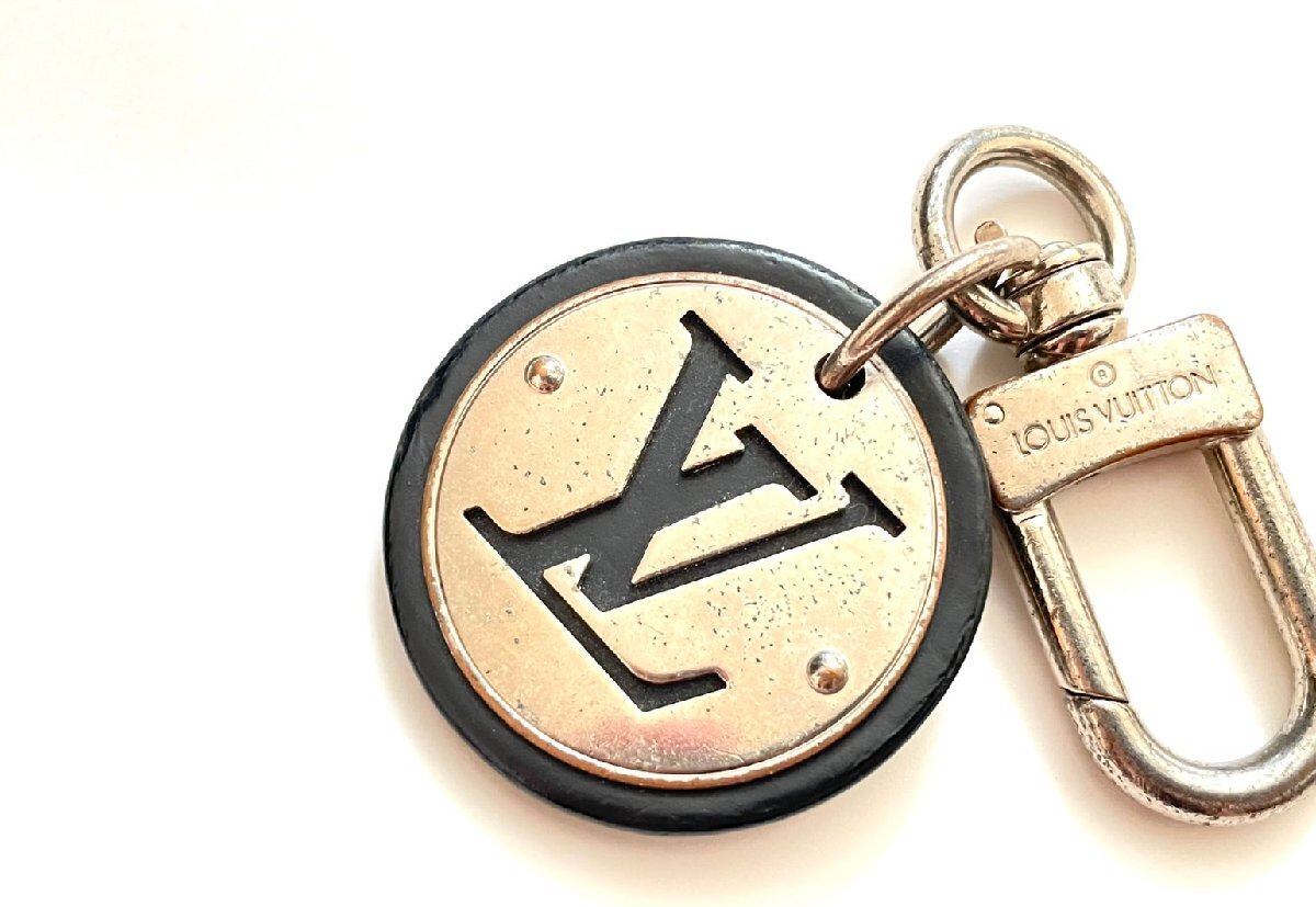 ■ LOUIS VUITTON ルイヴィトン ポルトクレLVサークル キーホルダー チャーム M67362 キーリング ★拍卖