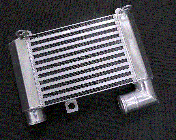 ハイエース200系ディーゼルターボ車用インタークーラー!拍卖
