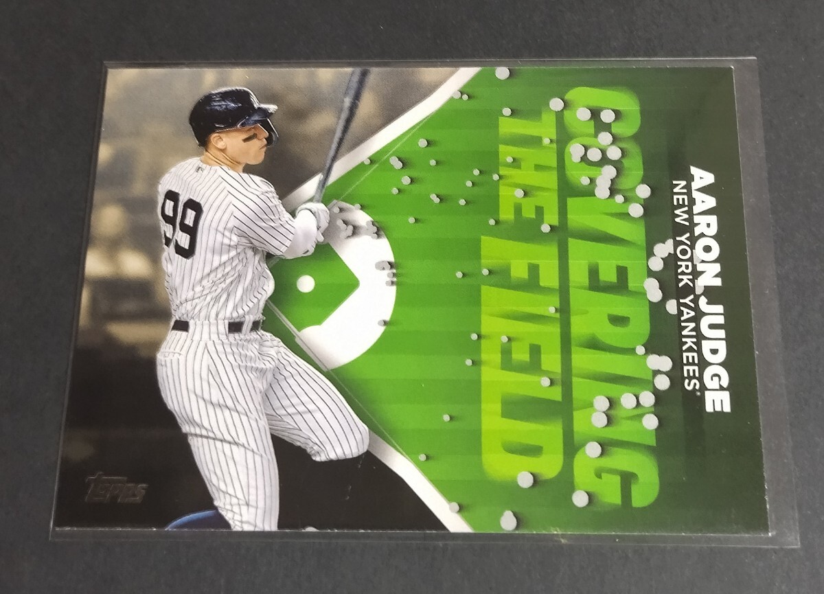 MLB 2024年topps アーロン・ジャッジ(ヤンキース)COVERING THE FIELD No,CTF-2。 Yankees AARON JUDGE 拍卖