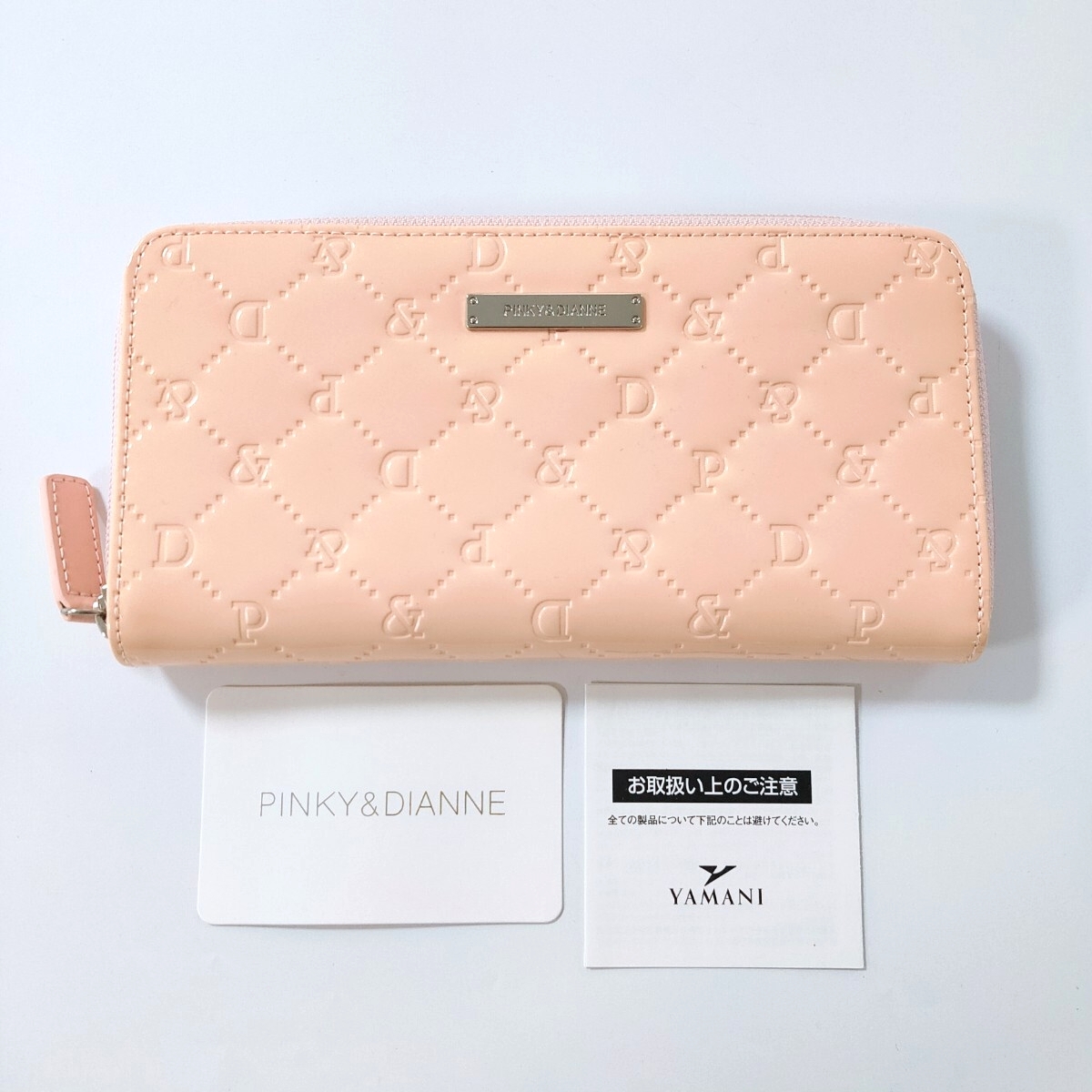 訳あり 未使用品 ピンキー&ダイアン 長財布 エナメル 軽量 ラウンドファスナー ウォレット 拍卖