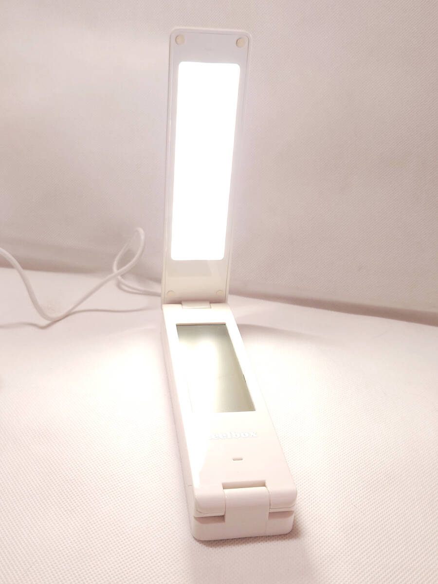 中古 折りたたみライト 時計 LeeIbox スタンドライト 目に優しい 省エネ 折りたたみ式 卓上ライト デスク照明 拍卖