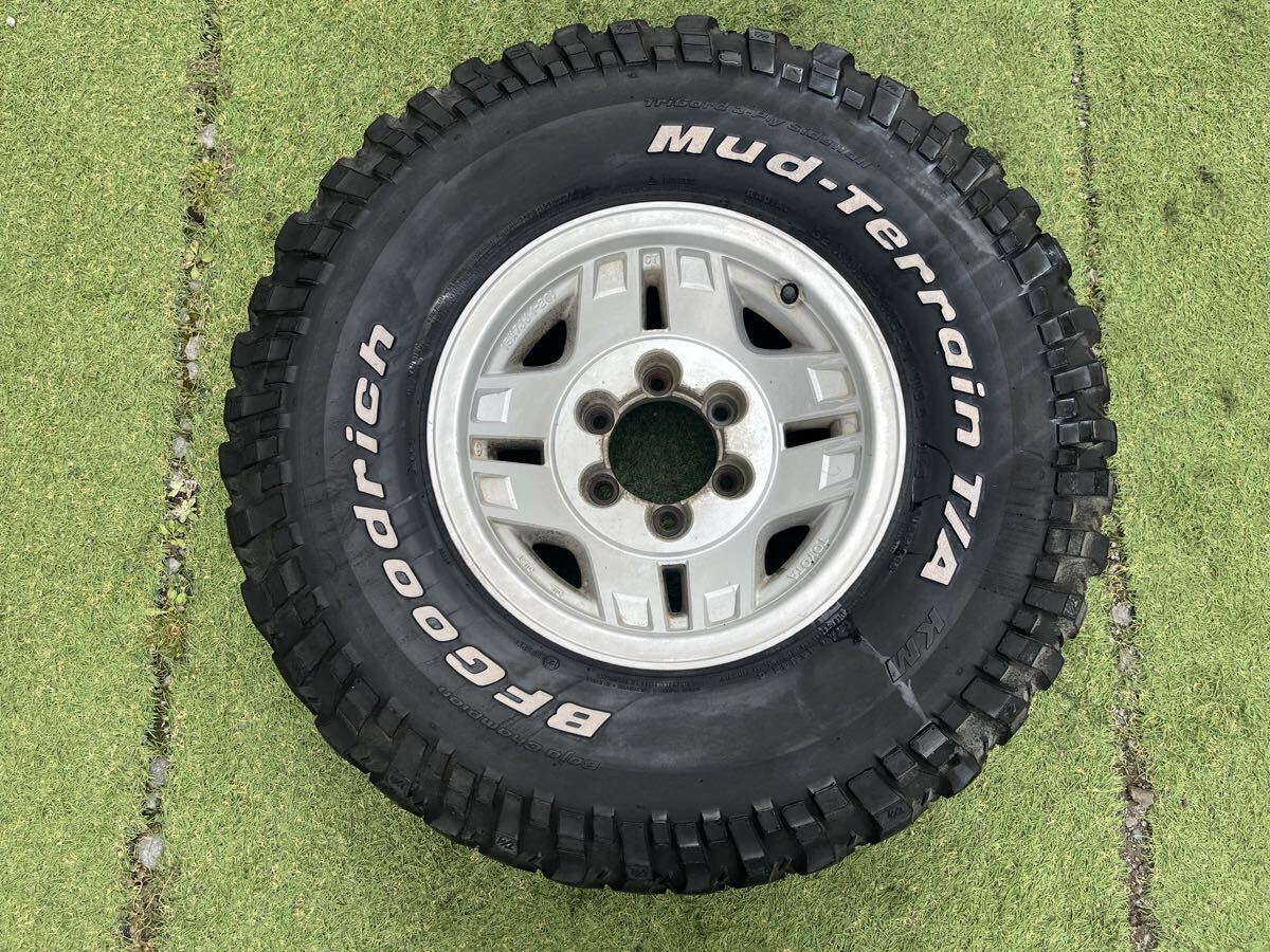 ランドクルーザー70 純正アルミホイール 15インチ×7J PCD139.7 6穴 ET-20/BFグッドリッチ 32×11.5R15 1本のみ 背面タイヤ スペア用に!拍卖