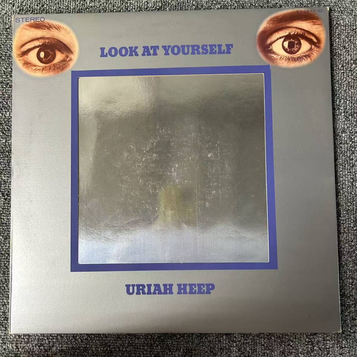 ★・レコード/Uriah Heep(ユーライア・ヒープ)/『Look At Yourself(対自核)』/Bronze(YS-2649-BZ)/洋楽ロック/DNQ092527拍卖